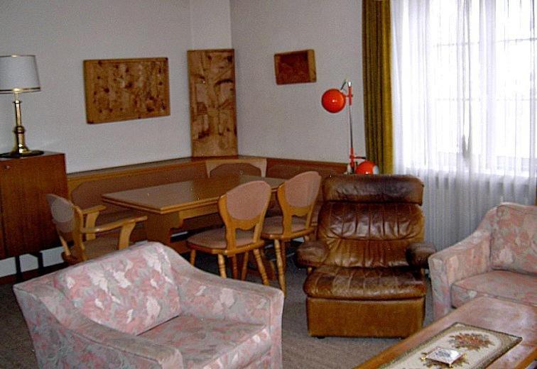 Chesa Crasta 6 Apartment Samedan Room photo